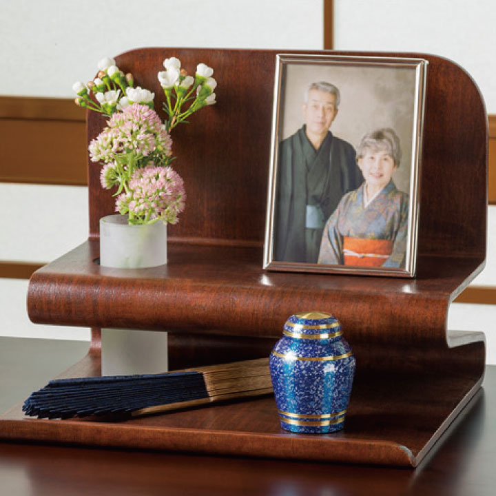 ささやかな供養に最適の供養台（置き場所）